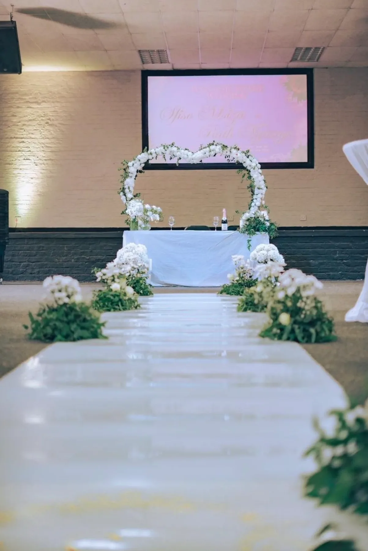 White carpet available to rent